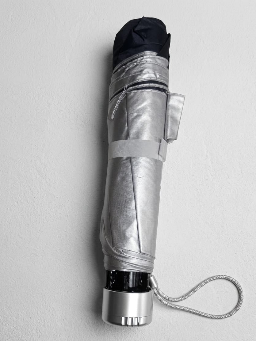 Compact Foldable Black/Grey Umbrella for Men & Women - Windproof Umbrella